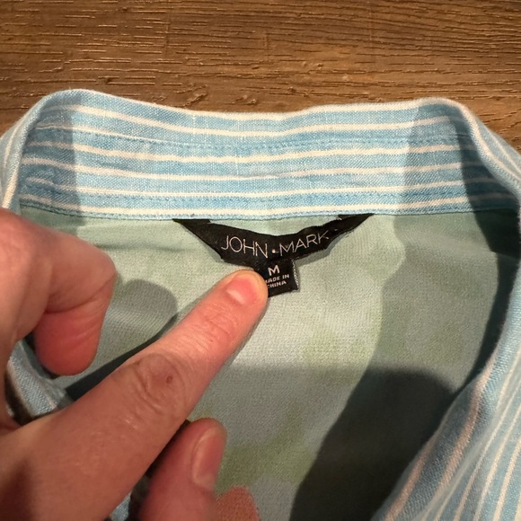 John Mark Tropical Blue Stripe Button Down sz M EUC - Picture 4 of 4